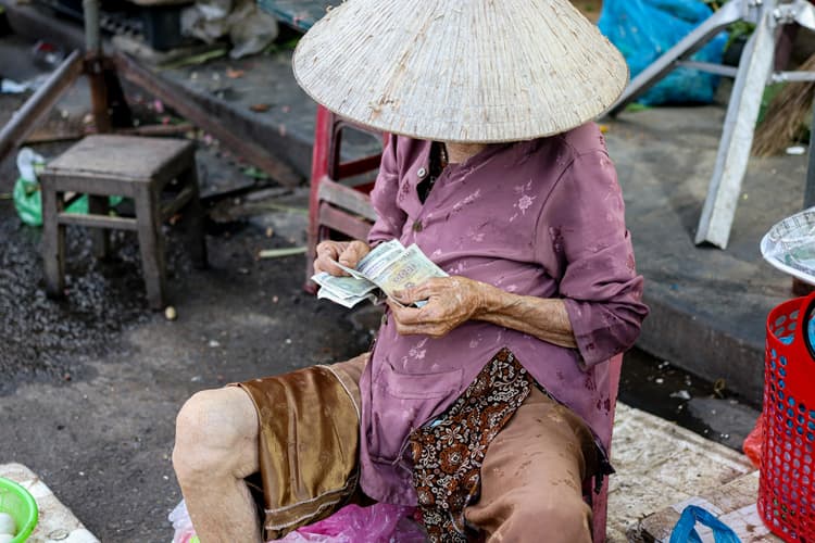what-is-the-average-english-teacher-salary-in-vietnam
